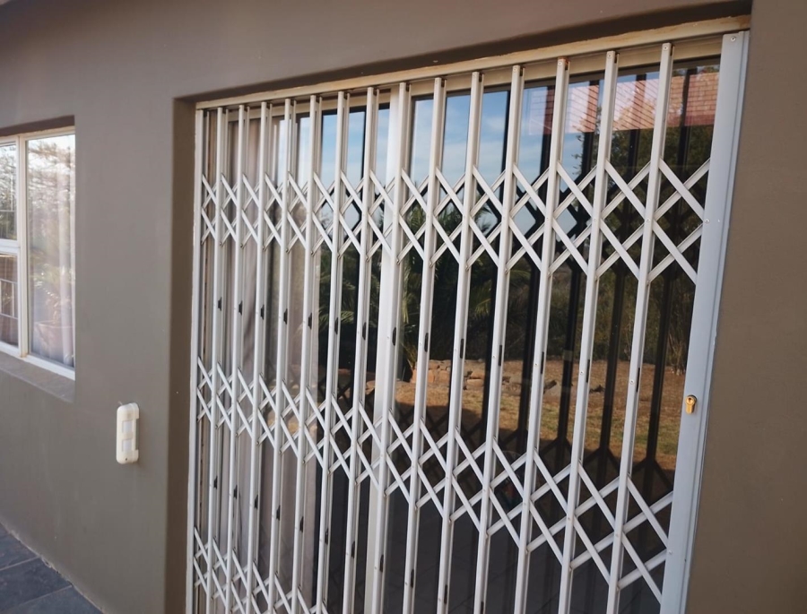 4 Bedroom Property for Sale in Pentagon Park Free State